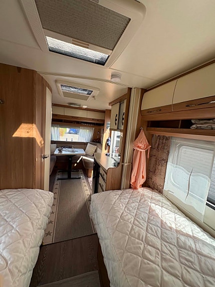 Hobby 460 Lu de Luxe 5 of 13