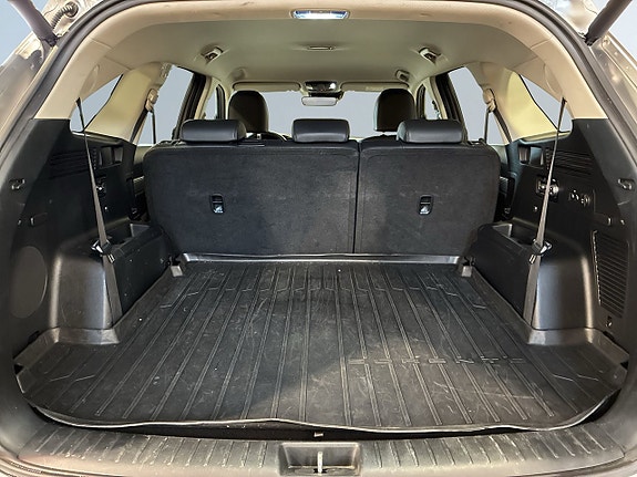 Kia Sorento 12 of 27
