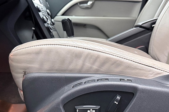 Volvo V70 14 of 29