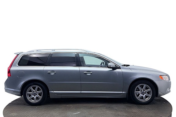 Volvo V70 5 of 29