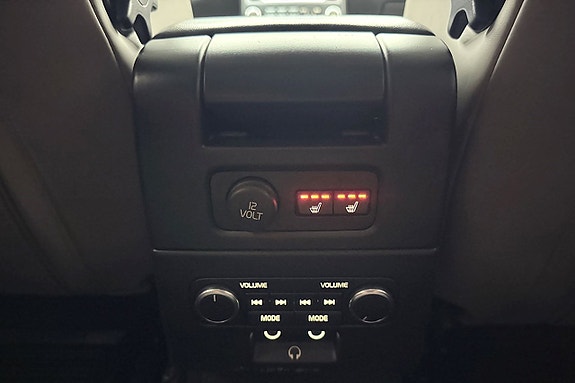 Volvo V70 18 of 29