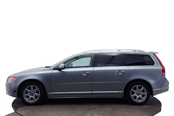 Volvo V70 10 of 29