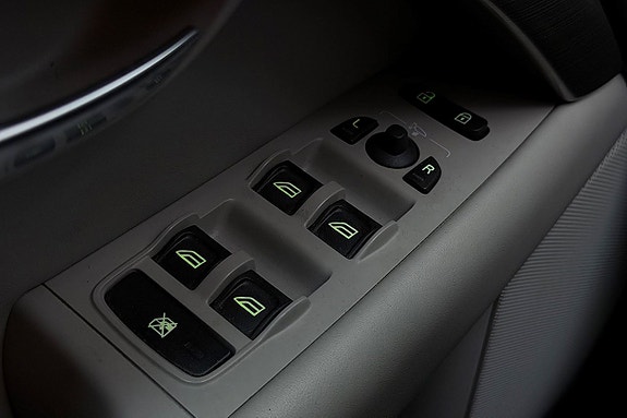 Volvo V70 28 of 29