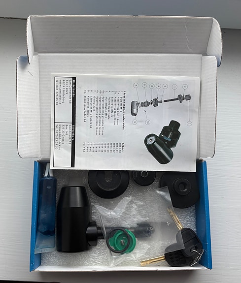 Product image 2 of 2