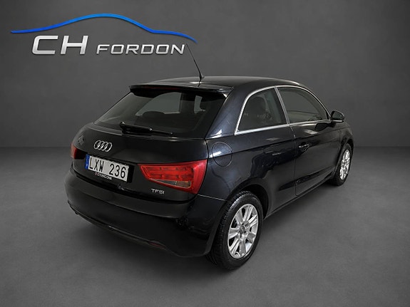 Audi A1 3 of 5