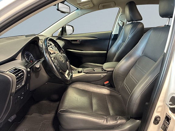 Lexus NX450h+ 7 of 21