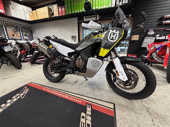 Husqvarna 901 Norden Expedition - Demo | Vad har du i inbyte? Ring oss så räknar vi på affären 6 of 7