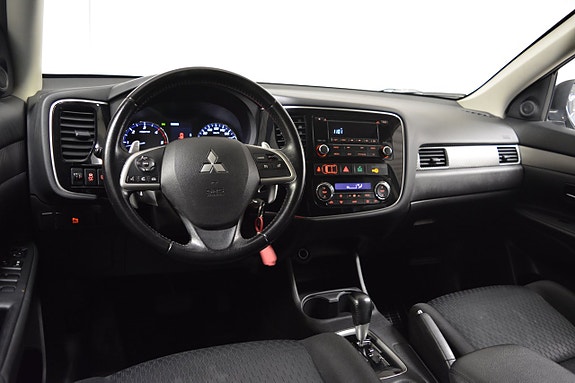 Mitsubishi Outlander 8 of 15