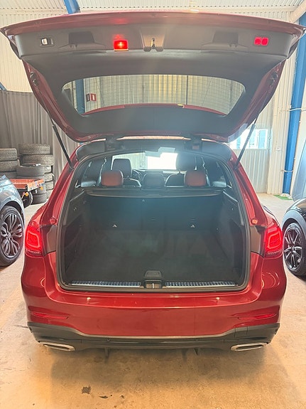 Mercedes-Benz GLC400 d 15 of 15