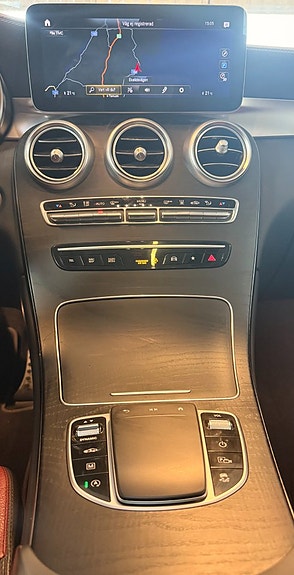 Mercedes-Benz GLC400 d 10 of 15