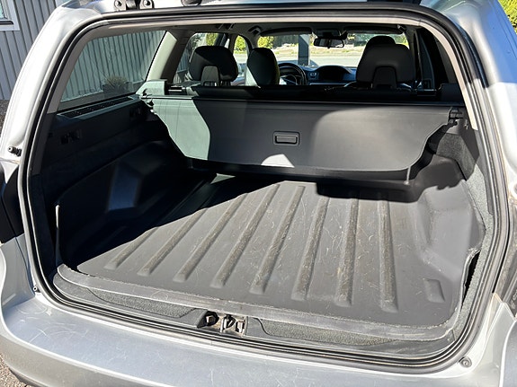 Volvo V70 8 of 10