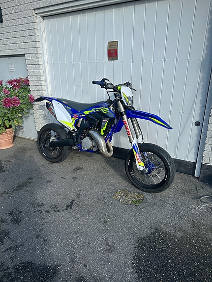 Sherco 125 SE-R 2 of 8