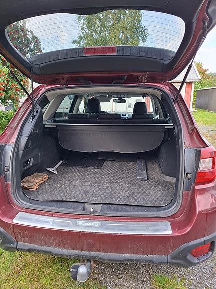 Subaru Outback 9 of 9
