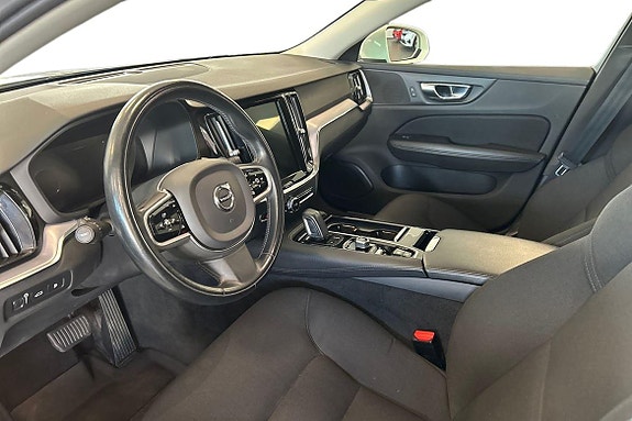 Volvo V60 14 of 21