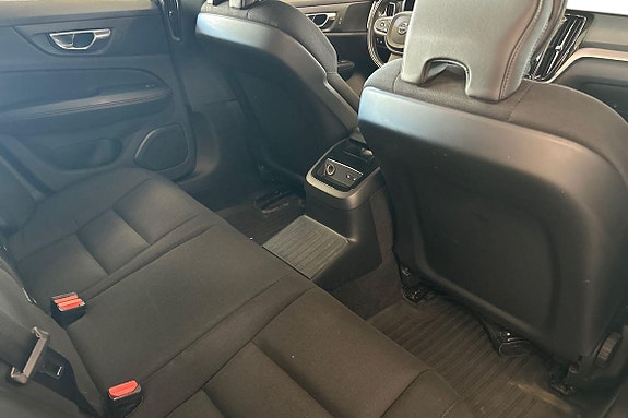 Volvo V60 9 of 21
