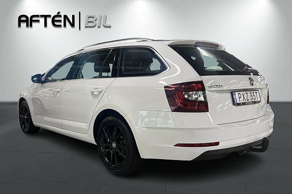 Skoda Octavia 8 of 25