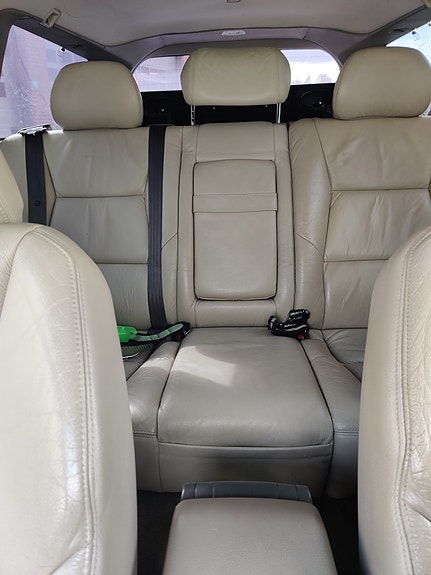 Volvo V70 5 of 6
