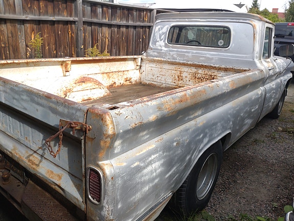 Chevrolet C10 3 of 6