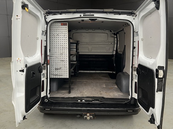 Renault Trafic 11 of 30