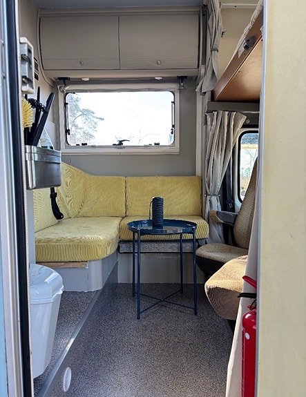 Dethleffs Globetrotter XL 2 of 15