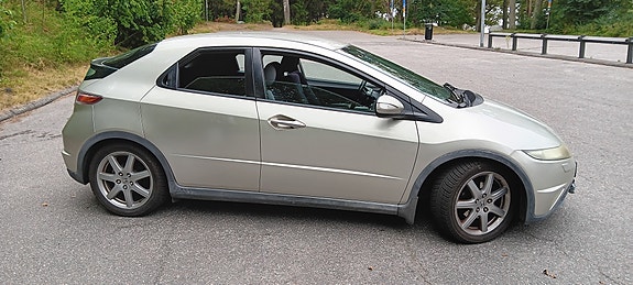 Honda Civic 13 of 24