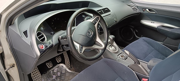 Honda Civic 7 of 24