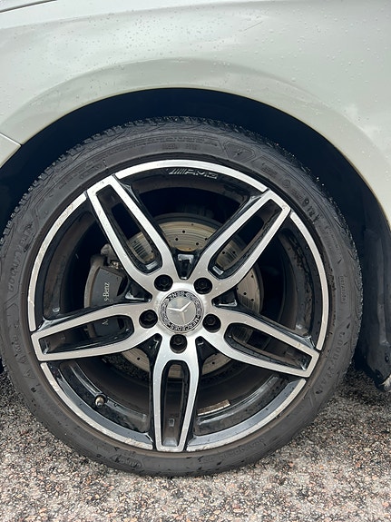 Mercedes-Benz A200 d 4 of 9