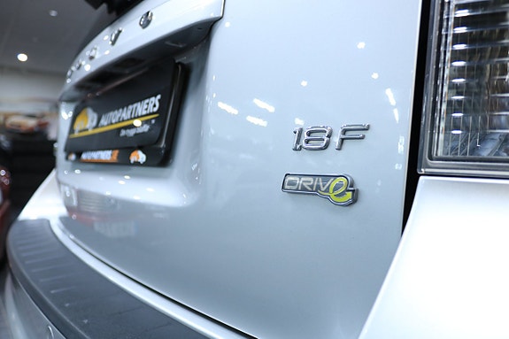 Volvo V50 15 of 18