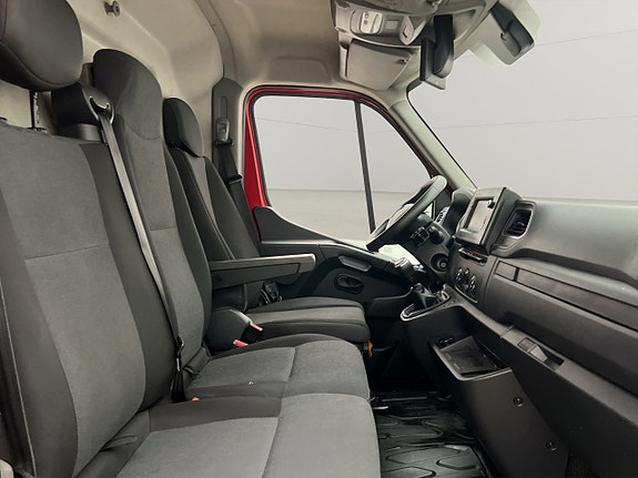 Renault Master 24 of 29