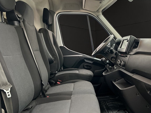 Nissan Interstar 26 of 30