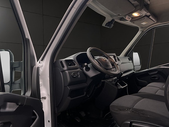 Nissan Interstar 14 of 30