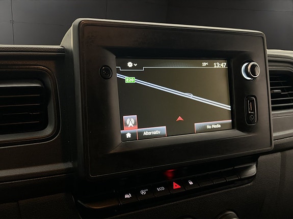 Nissan Interstar 22 of 30