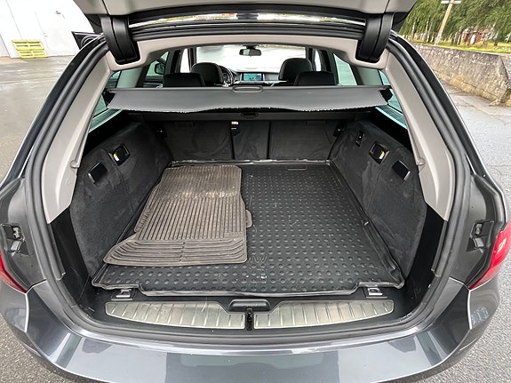 BMW 520d 8 of 15