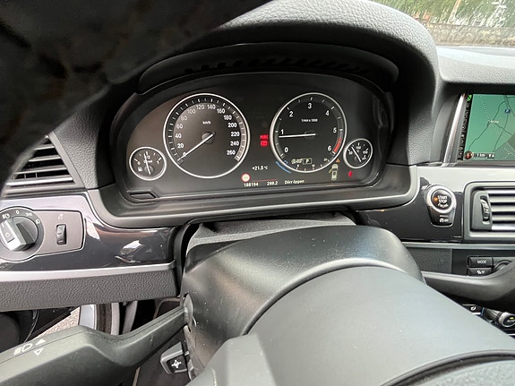 BMW 520d 11 of 15
