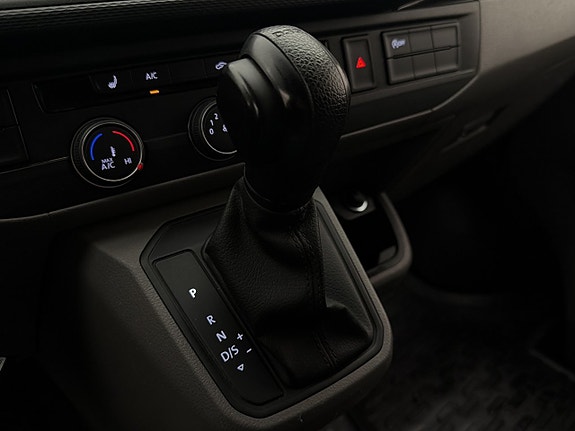 Volkswagen Transporter 25 of 30