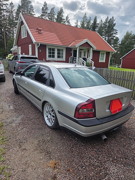 Volvo S80 3 of 5