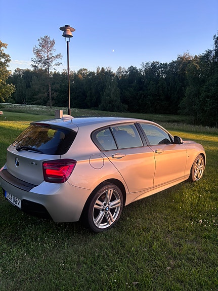 BMW 116i 3 of 10