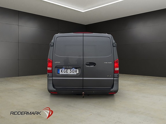 Mercedes-Benz Vito 119 8 of 30