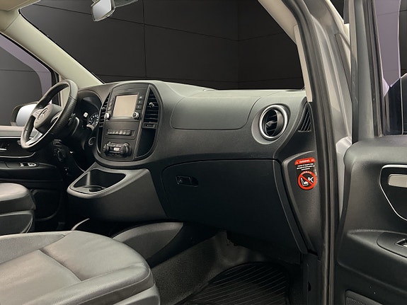 Mercedes-Benz Vito 119 25 of 30
