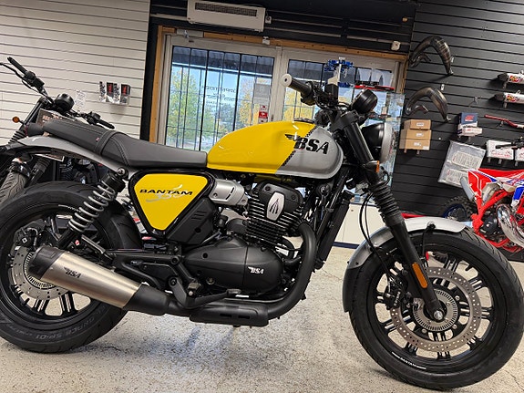 BSA 350 Bantam - Victor Yellow | Få tillbehör till värde av 5000 kr på köpet! 3 of 5