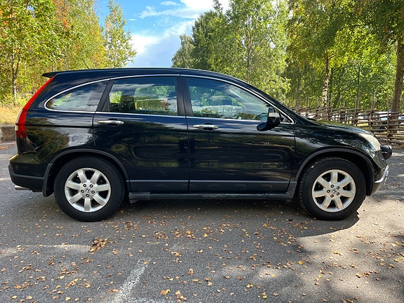 Honda CR-V 4 of 10