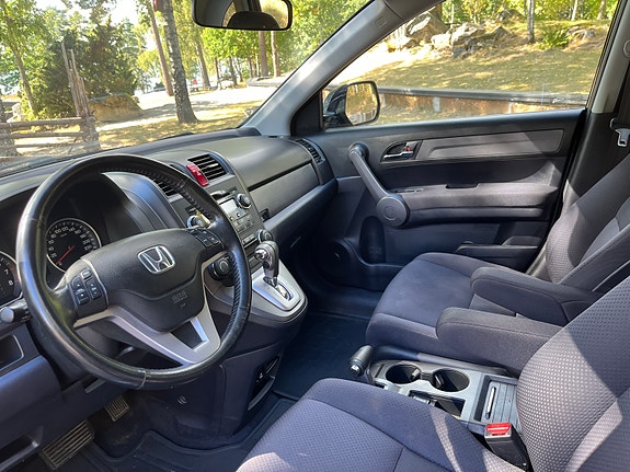 Honda CR-V 8 of 10