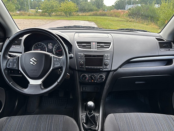 Suzuki Swift 7 of 7