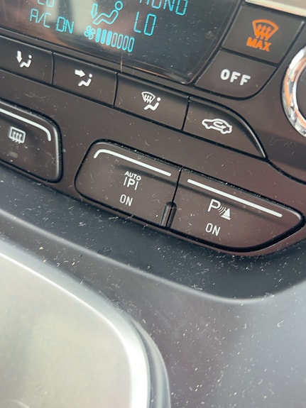 Ford C-Max 14 of 16
