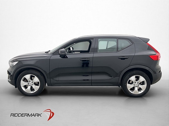 Volvo XC40 5 of 30