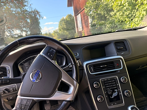 Volvo V60 5 of 9