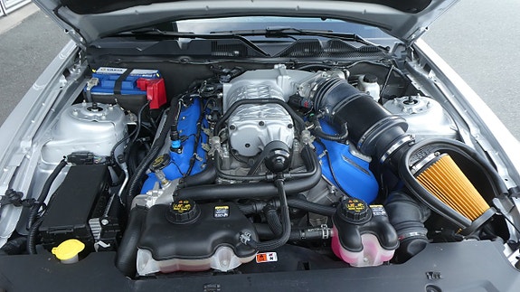 Ford Mustang 5 of 19