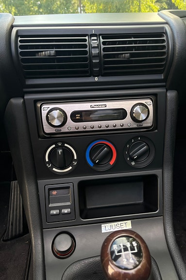 BMW Z3 8 of 10