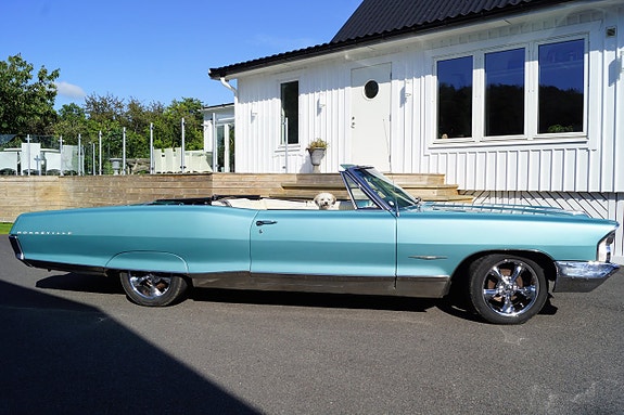 Pontiac Bonneville 5 of 21