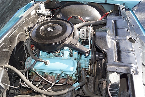 Pontiac Bonneville 20 of 21
